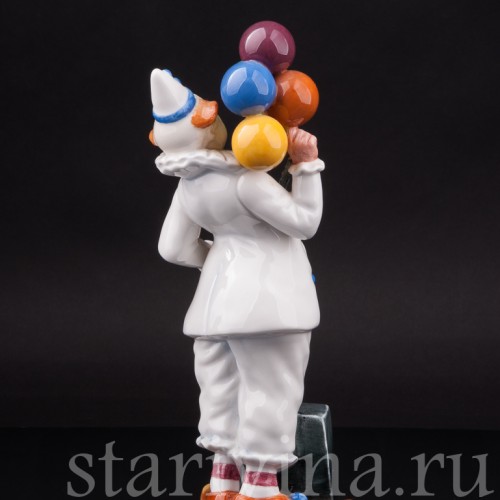 Фарфоровая статуэтка Клоун с воздушными шарами, Royal Doulton, Великобритания, 1985 г.