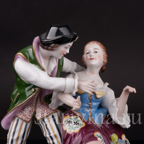 Фарфоровая статуэтка Пасторальная пара, Sitzendorf, Германия, вт. пол. 20 века.