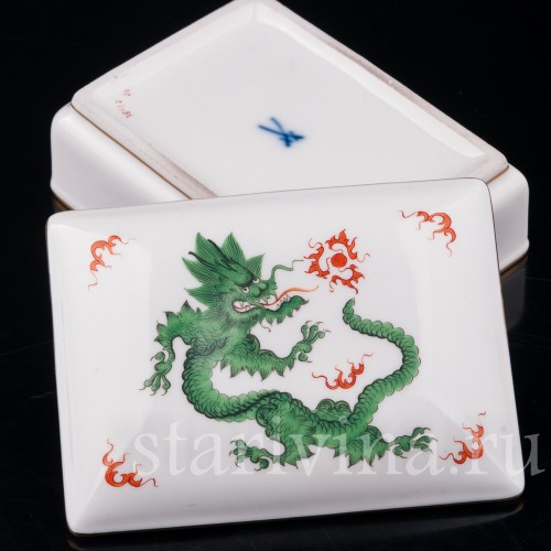 Фарфоровая шкатулка Зеленый дракон, Meissen, Германия, 1966 год.