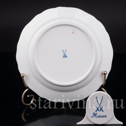 Декоративная тарелка из фарфора Маргартики и незабудки, Meissen, Германия, сер. 20 в.
