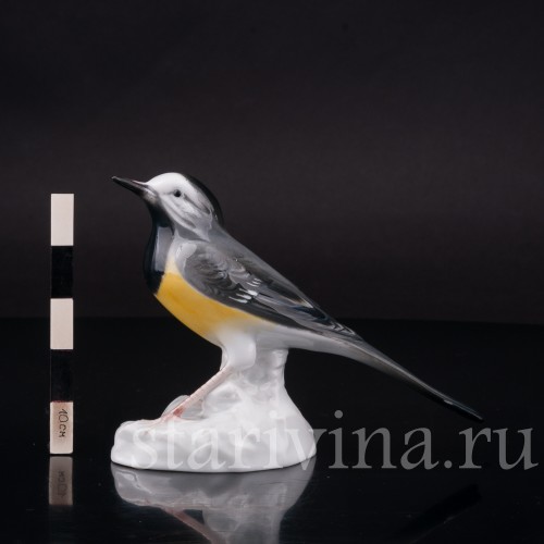 Фигурка птицы из фарфора Желтая трясогузка, Karl Ens, Германия, 1920-30 гг.