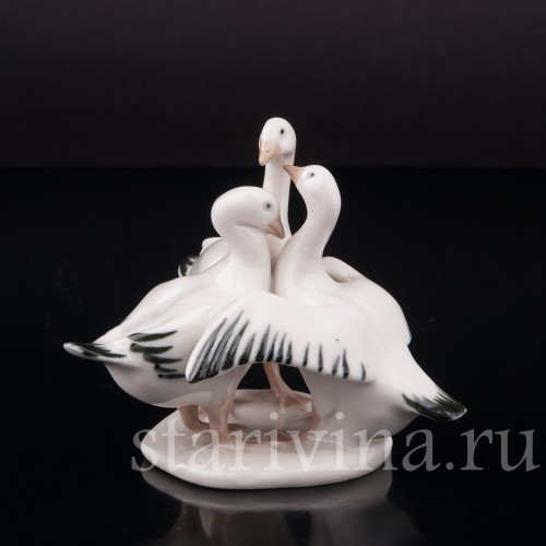 Фигурка из фарфора Три гуся, миниатюра, Германия, вт. пол. 20 в.