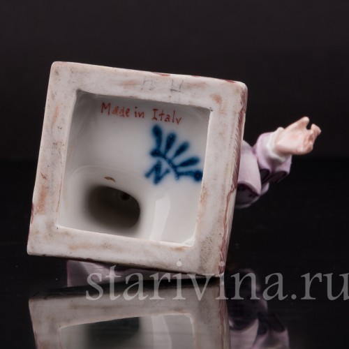 Фигурка из фарфора Кавалер Capodimonte, Италия, сер. 20 в.