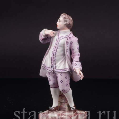 Фигурка из фарфора Кавалер Capodimonte, Италия, сер. 20 в.