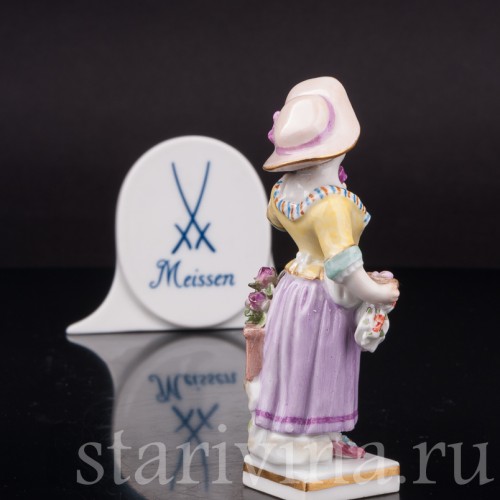 Фигурка из фарфора Девочка с гнездом и цветком, Meissen, Германия, 1952 г.