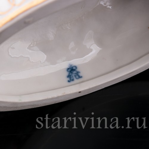 Фарфоровая статуэтка Пасторальная пара с незабудками, Volkstedt, Германия, нач. 20 в.