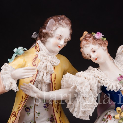 Фарфоровая статуэтка балерины Мари Анн Камарго с кавалером, кружевная, Volkstedt, Германия, сер. 20 в.