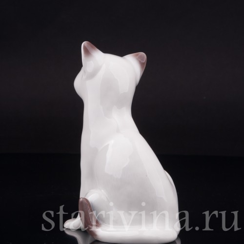 Фарфоровая фигурка Белый котёнок, Royal Copenhagen, Дания, кон. 20 в.