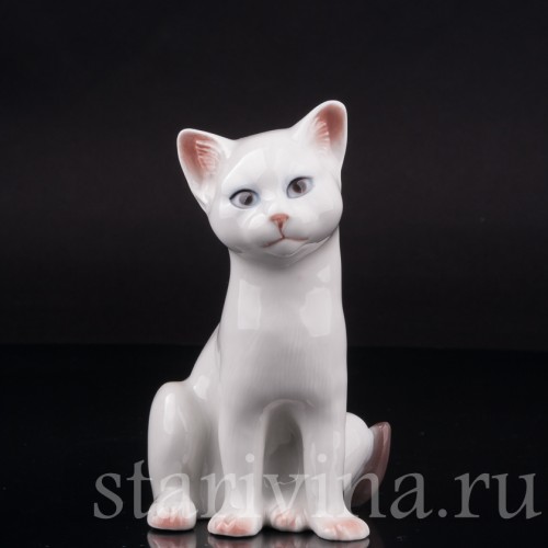 Фарфоровая фигурка Белый котёнок, Royal Copenhagen, Дания, кон. 20 в.