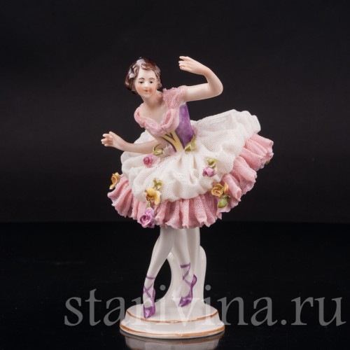 Фарфоровая статуэтка Балерина, кружевная, Volkstedt, Германия, сер. 20 в.
