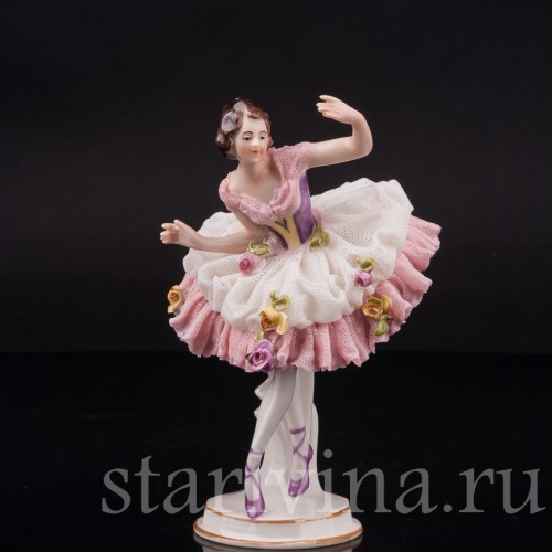 Фарфоровая статуэтка Балерина, кружевная, Volkstedt, Германия, сер. 20 в.