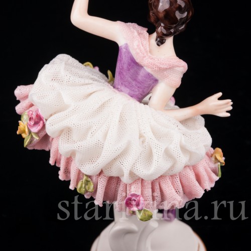 Фарфоровая статуэтка Балерина, кружевная, Volkstedt, Германия, сер. 20 в.