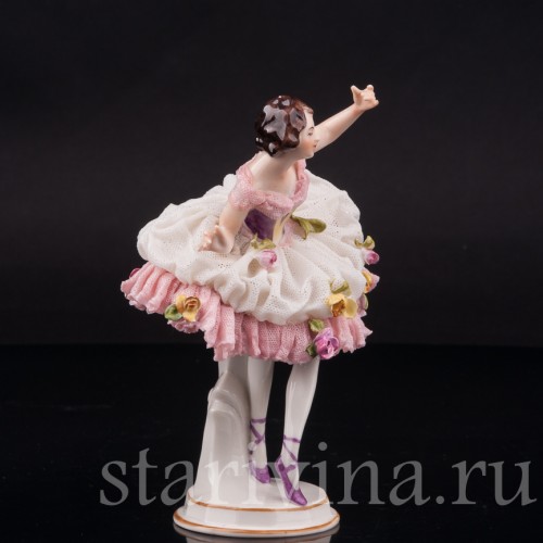 Фарфоровая статуэтка Балерина, кружевная, Volkstedt, Германия, сер. 20 в.