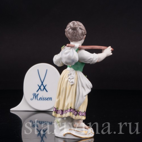 Фигурка из фарфора Девочка с узелком, Meissen, Германия, 1964 г.