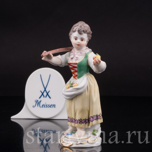 Фигурка из фарфора Девочка с узелком, Meissen, Германия, 1964 г.