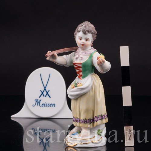Фигурка из фарфора Девочка с узелком, Meissen, Германия, 1964 г.