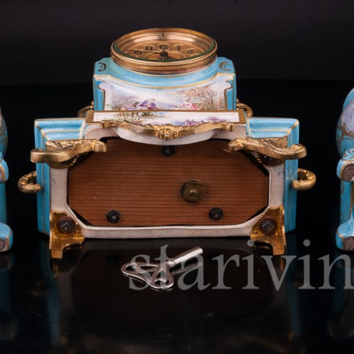 Фарфоровые Часы с вазонами, Франция, кон. 19 в.