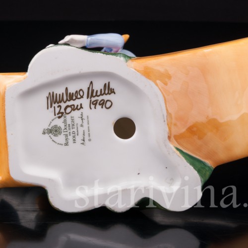 Фарфоровая фигурка Держись, сестрёнка!, Royal Doulton, Великобритания, 1990 г.