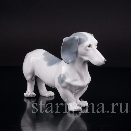 Статуэтка собаки из фарфора Такса, Metzler & Ortloff, Германия, 1890-45 гг.