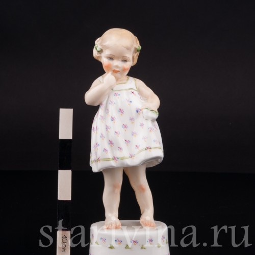 Фигурка девочки из фарфора Только я! Royal Worcester, Великобритания, вт. пол. 20 века.