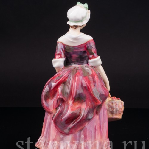 Фарфоровая статуэтка Пруденс, девушка с корзиной яблок, Royal Doulton, Великобритания, 1947-55 гг.