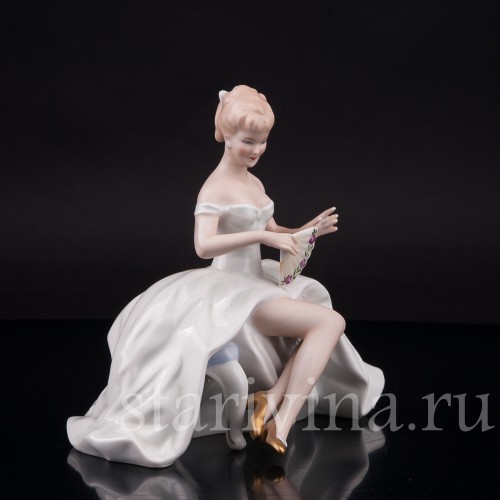 Фарфоровая фигурка Девушка с веером, Wallendorf, Германия, 1960 гг.