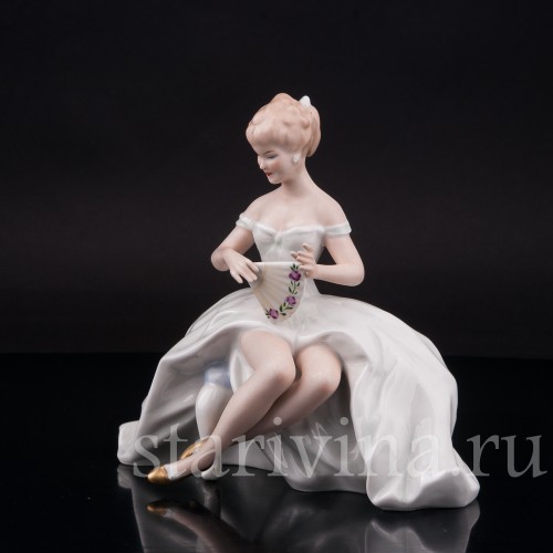 Фарфоровая фигурка Девушка с веером, Wallendorf, Германия, 1960 гг.
