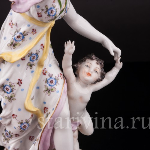 Фарфоровая статуэтка Мать и дитя, Volkstedt, Германия, кон. 19 в.