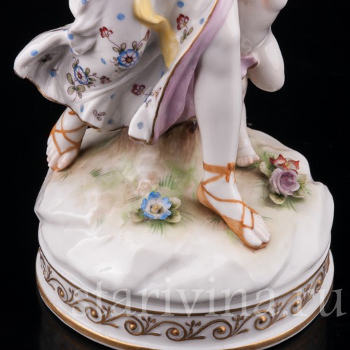 Фарфоровая статуэтка Мать и дитя, Volkstedt, Германия, кон. 19 в.