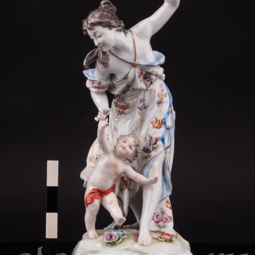 Фарфоровая статуэтка Мать и дитя, Volkstedt, Германия, кон. 19 в.