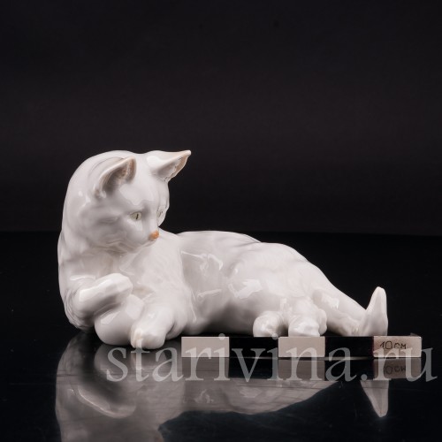 Фарфоровая фигурка Котёнок с мячиком, Hutschenreuther, Германия, 1938-55 гг.