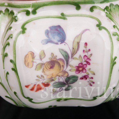 Фарфоровая шкатулка Галантная пара в парке, Германия, кон. 19 - нач. 20 вв.