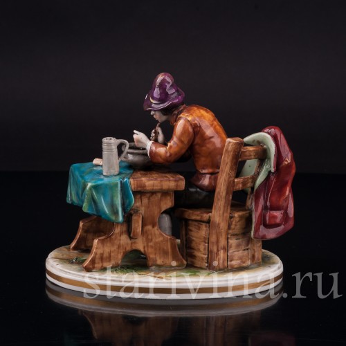 Фарфоровая статуэтка В трактире, Дрезден, Германия, нач. 20 в.