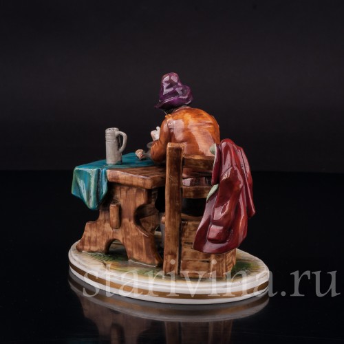 Фарфоровая статуэтка В трактире, Дрезден, Германия, нач. 20 в.