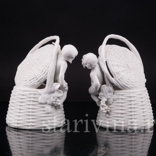 Фарфоровые Корзинки Путти с виноградом, Scheibe-Alsbach, Германия, сер. 20 в.