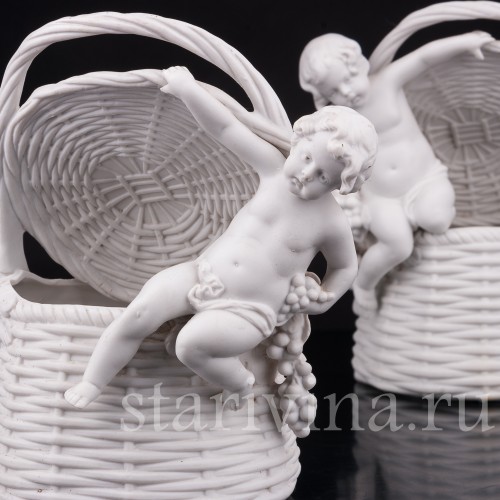 Фарфоровые Корзинки Путти с виноградом, Scheibe-Alsbach, Германия, сер. 20 в.
