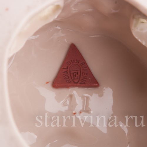 Фарфоровые статуэтки Музицирующая пара, Royal Dux, Чехия, нач. 20 в.