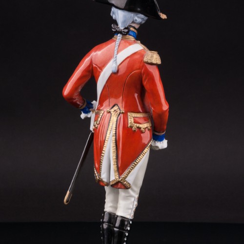 Фарфоровая статуэтка Офицер гвардии, 1792, Sitzendorf, Германия, вт. пол 20 в.