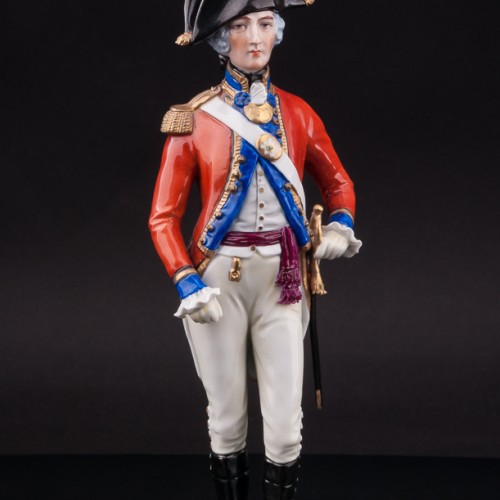 Фарфоровая статуэтка Офицер гвардии, 1792, Sitzendorf, Германия, вт. пол 20 в.