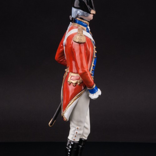 Фарфоровая статуэтка Офицер гвардии, 1792, Sitzendorf, Германия, вт. пол 20 в.