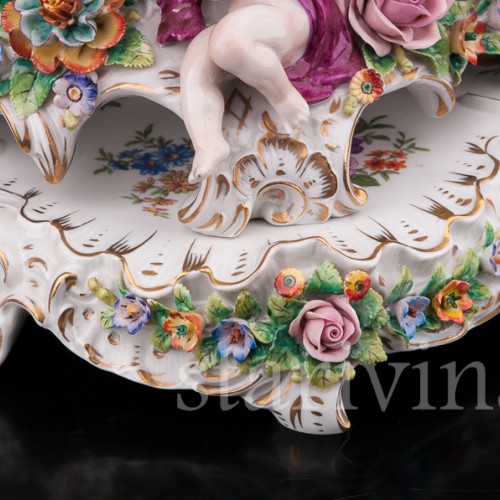 Фарфоровые Часы на постаменте с фигурками путти, Sitzendorf, Германия, вт. пол. 20 в.