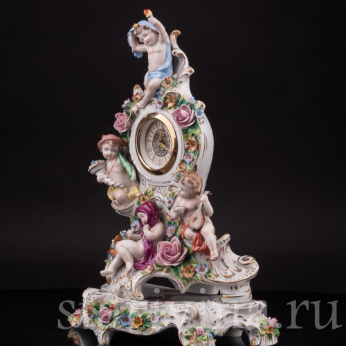 Фарфоровые Часы на постаменте с фигурками путти, Sitzendorf, Германия, вт. пол. 20 в.