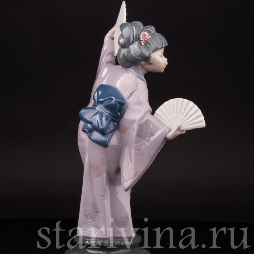 Фарфоровая фигурка девушки Гейша, танец с веерами, Lladro, Испания, 1978 год.