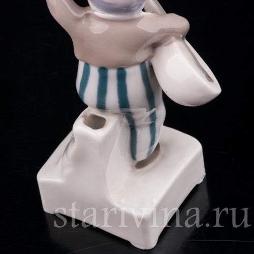 Фигурка мальчика из фарфора Маленький музыкант, Goebel, Германия, нач. 20 в.
