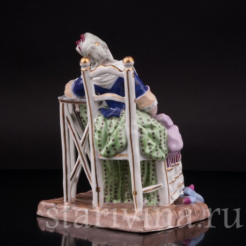 Фарфоровая фигурка девушки Спящая Луиза, Royal Wien, Австрия, 1846 год.