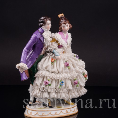 Фарфоровая статуэтка Пара на прогулке, кружевная, Muller & Co, Германия, перв. пол. 20 в.