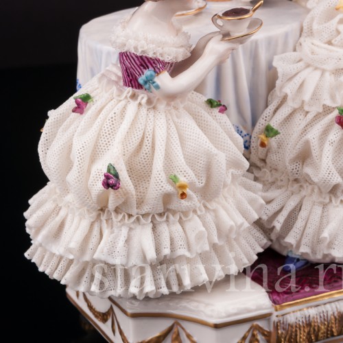 Фарфоровая статуэтка Чашечка чаю, кружевная, Dressel, Kister & Co, Германия, нач. 20 в.