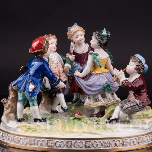 Фарфоровая композиция Играющие дети, Volkstedt, Германия, кон. 19 - нач. 20 вв.