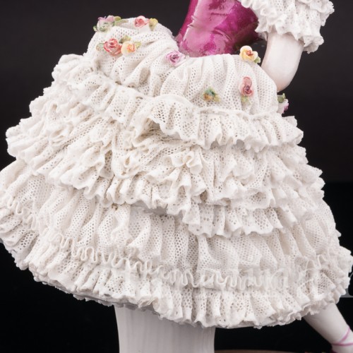 Фарфоровая статуэтка балерины Фанни Эльслер, кружевная, Volkstedt, Германия, до 1935 г.