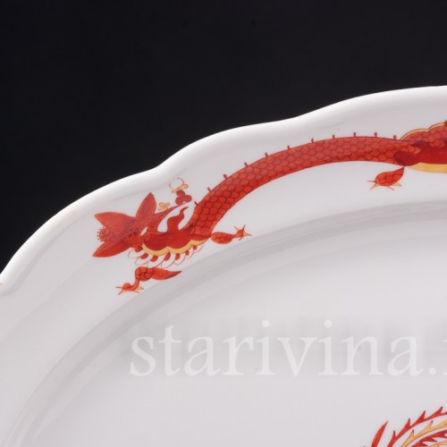 Фарфоровое блюдо Красный дракон, Meissen, Германия, вт. пол. 20 в.